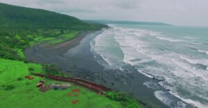 Beach Sea Facing Resort in Dapoli: A Perfect Coastal Getaway